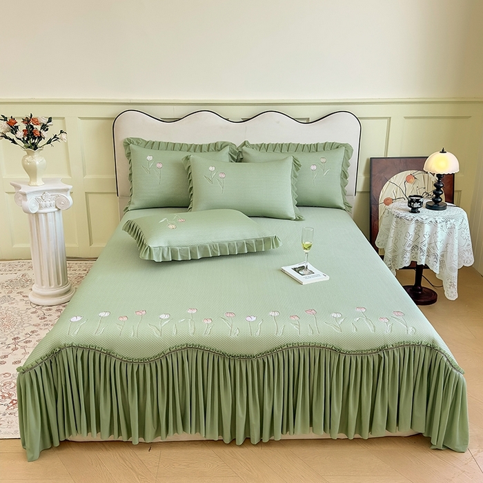 91家纺网 家纺一手货源 找家纺 女子家纺 2026新款中分子绣花款弯边复合凉感席三件套-洛可可 洛可可-绿色