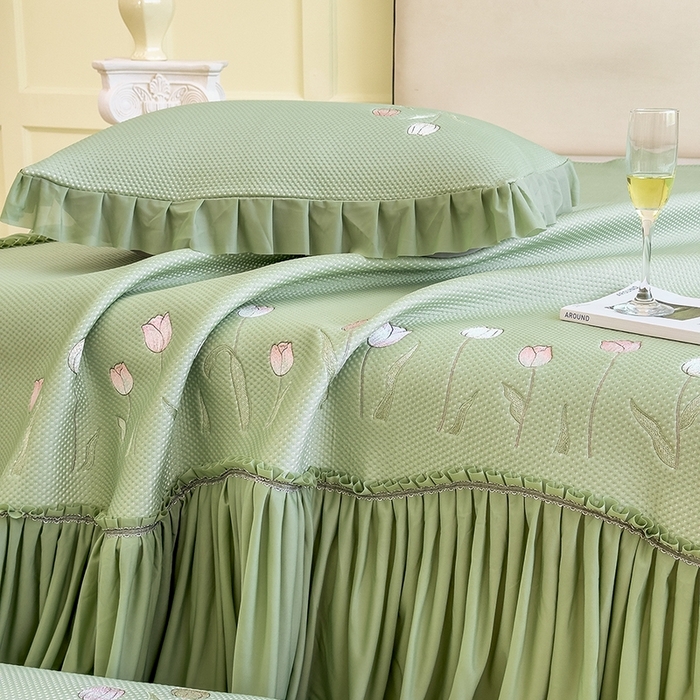 91家纺网 家纺一手货源 找家纺 女子家纺 2026新款中分子绣花款弯边复合凉感席三件套-洛可可 洛可可-绿色