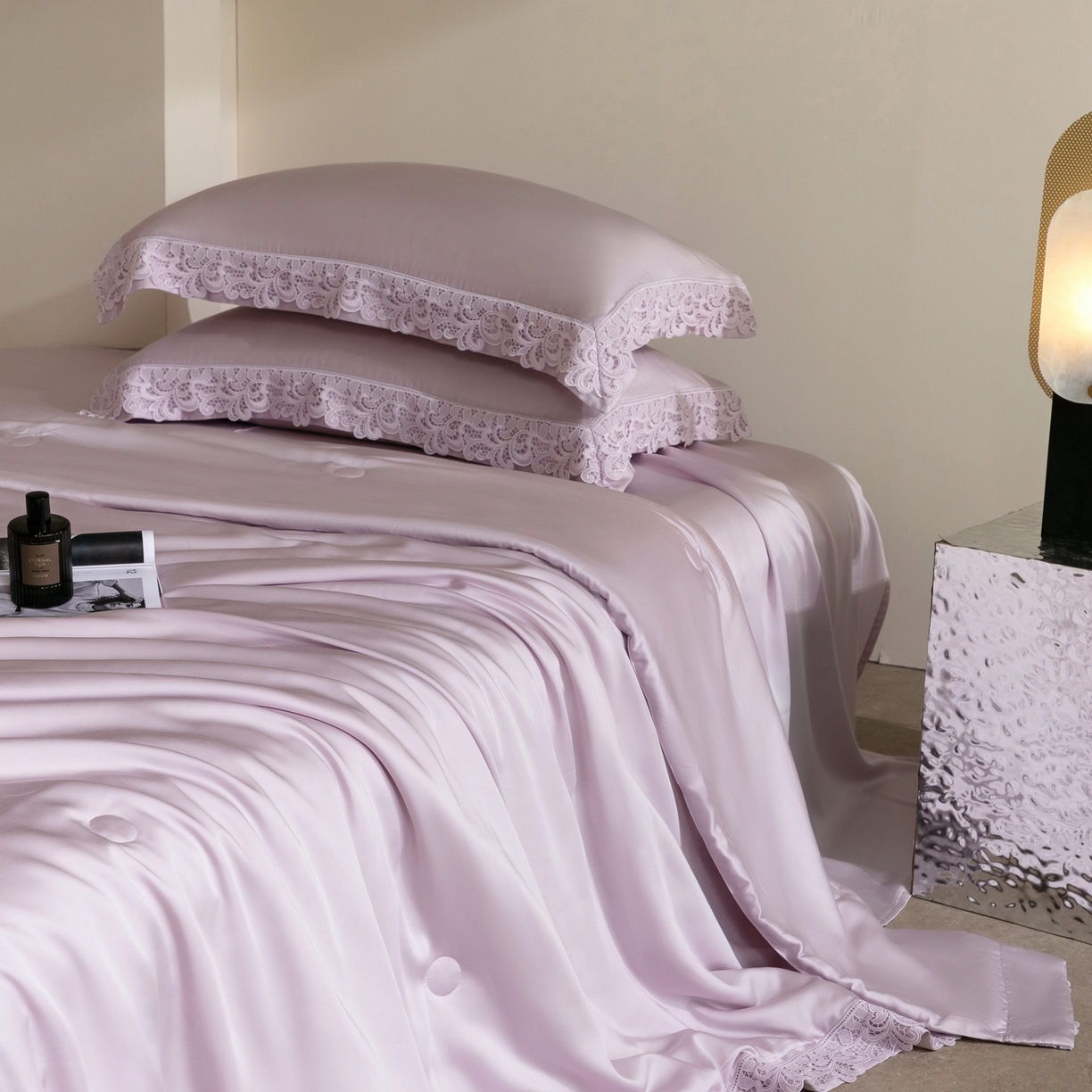 91家纺网 家纺一手货源 找家纺 太古汇家居 2026新款兰精天丝夏被四件套南法假日 南法假日-棠梨紫