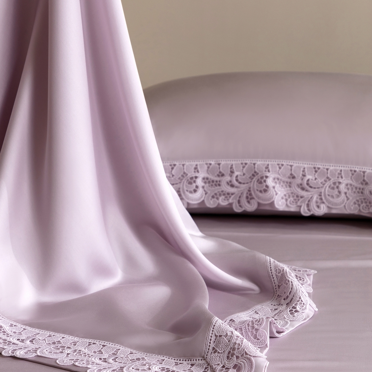 91家纺网 家纺一手货源 找家纺 太古汇家居 2026新款兰精天丝夏被四件套南法假日 南法假日-棠梨紫