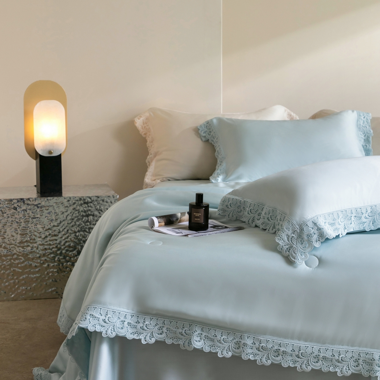 91家纺网 家纺一手货源 找家纺 太古汇家居 2026新款兰精天丝夏被四件套南法假日 南法假日-欣欣兰