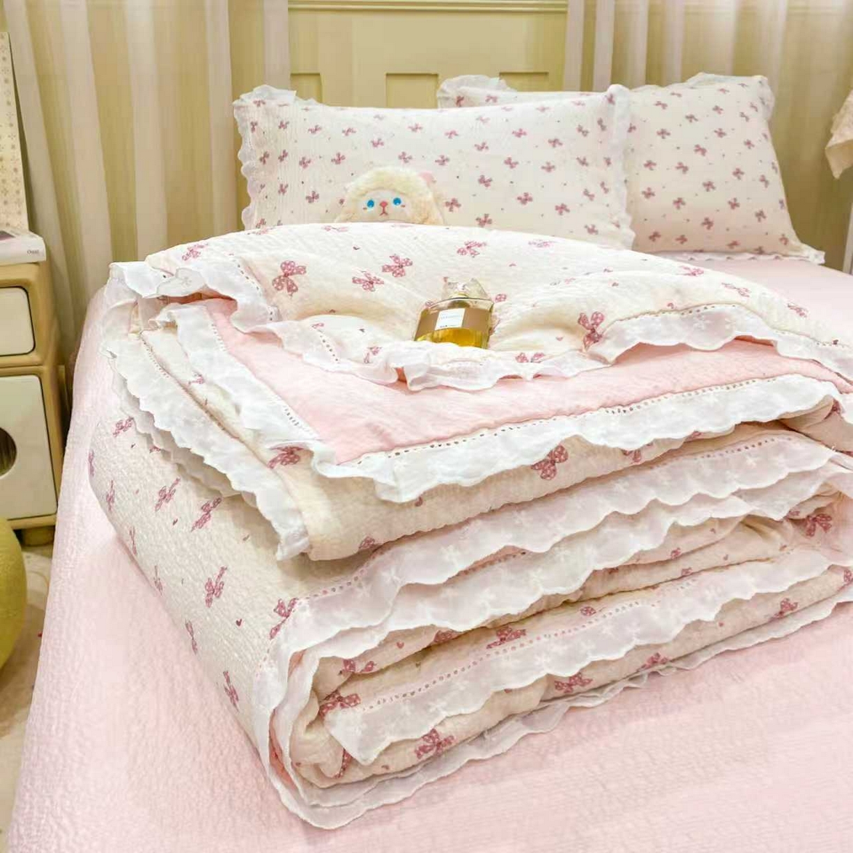 优贝 2026直播爆款云感双层纱皱皱纱韩系花边夏被四件套 蝴蝶梦