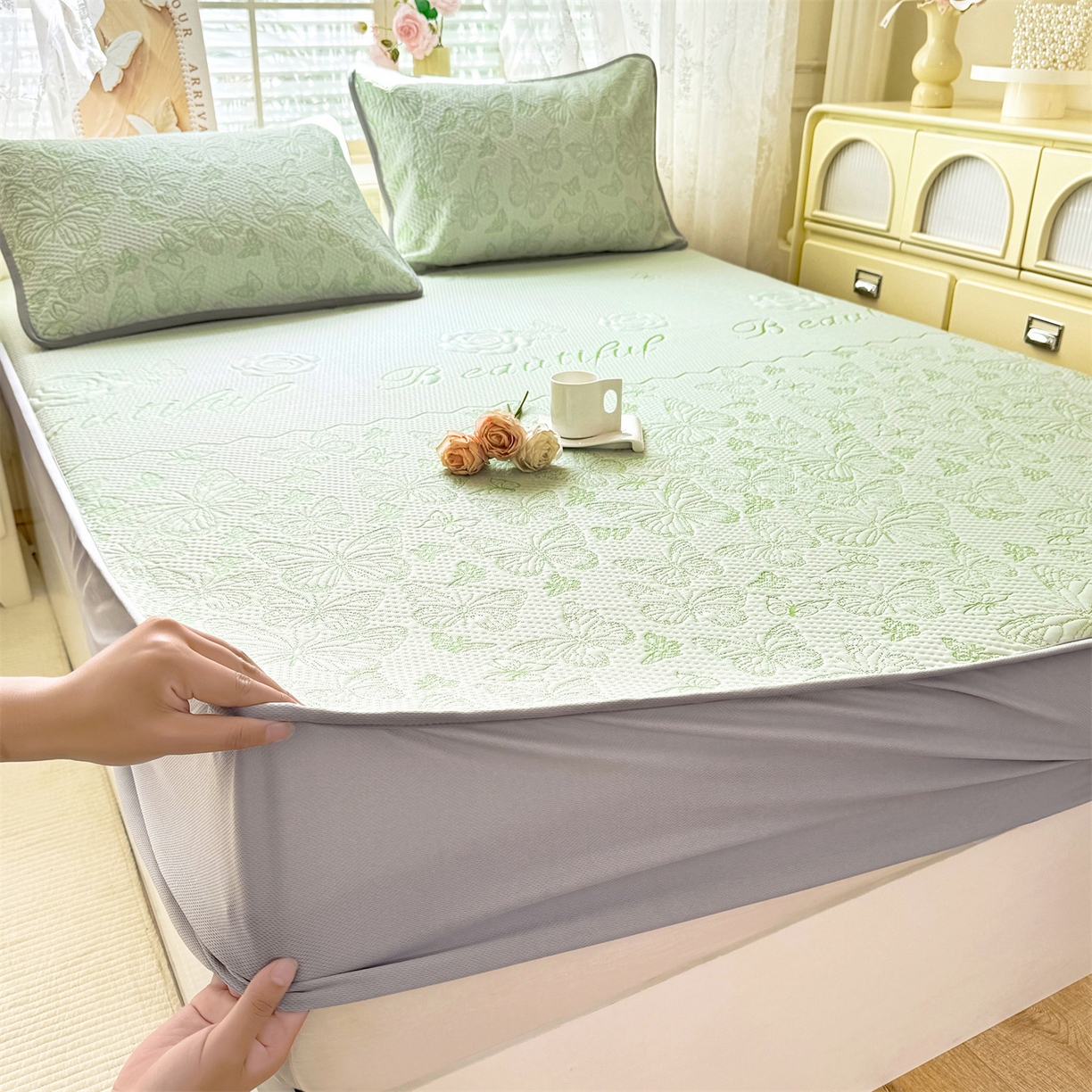 91家纺网 家纺一手货源 找家纺 优贝 2026新款A类凉感豆豆席三件套床笠软席子 蝶舞-清新绿