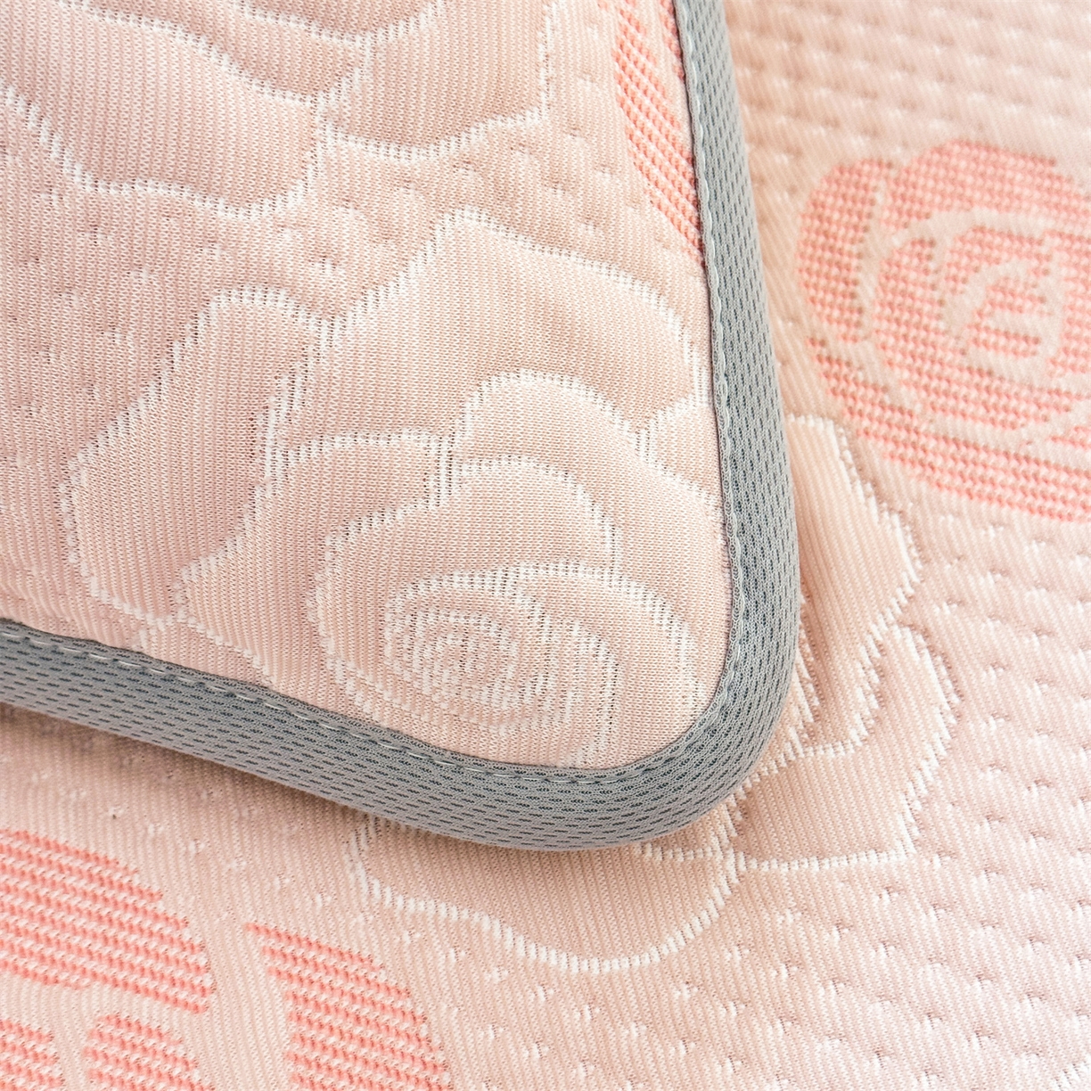 91家纺网 家纺一手货源 找家纺 优贝 2026新款A类凉感豆豆席三件套床笠软席子 花韵-粉玉