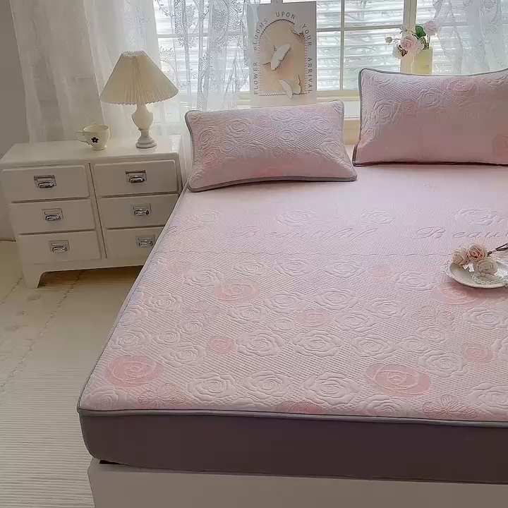 91家纺网 家纺一手货源 找家纺 优贝 2026新款A类凉感豆豆席三件套床笠软席子 花韵-粉玉