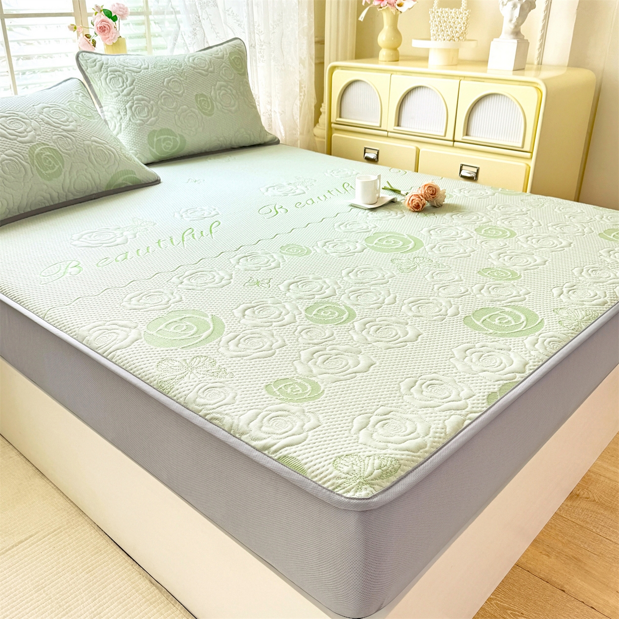 91家纺网 家纺一手货源 找家纺 优贝 2026新款A类凉感豆豆席三件套床笠软席子 花韵-清新绿