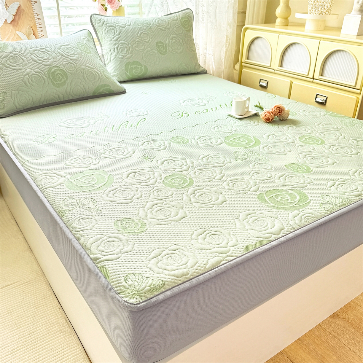 91家纺网 家纺一手货源 找家纺 优贝 2026新款A类凉感豆豆席三件套床笠软席子 花韵-清新绿