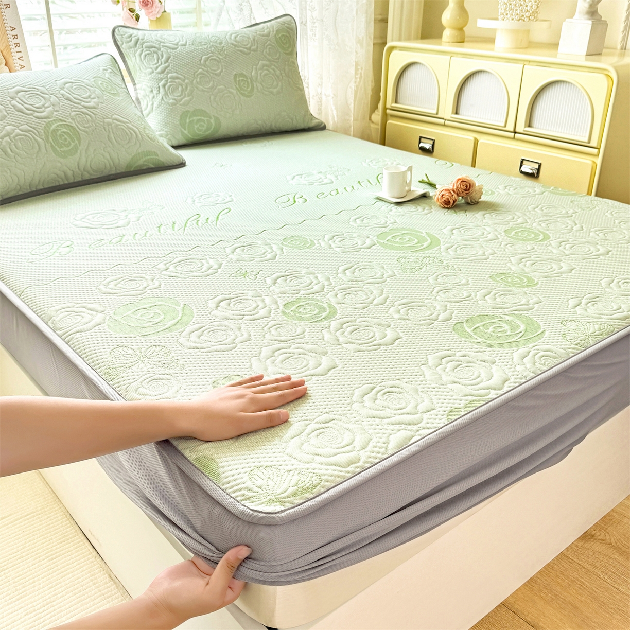 91家纺网 家纺一手货源 找家纺 优贝 2026新款A类凉感豆豆席三件套床笠软席子 花韵-清新绿