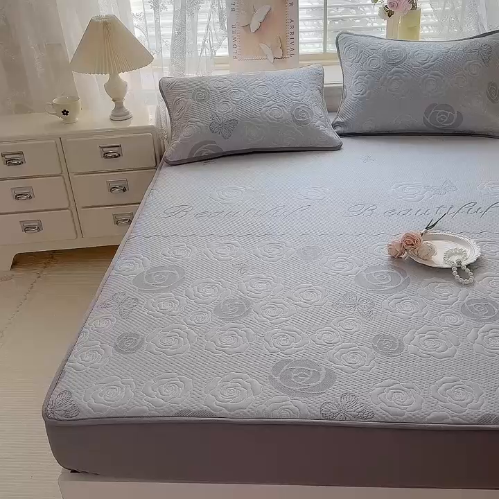 91家纺网 家纺一手货源 找家纺 优贝 2026新款A类凉感豆豆席三件套床笠软席子 花韵-山灰