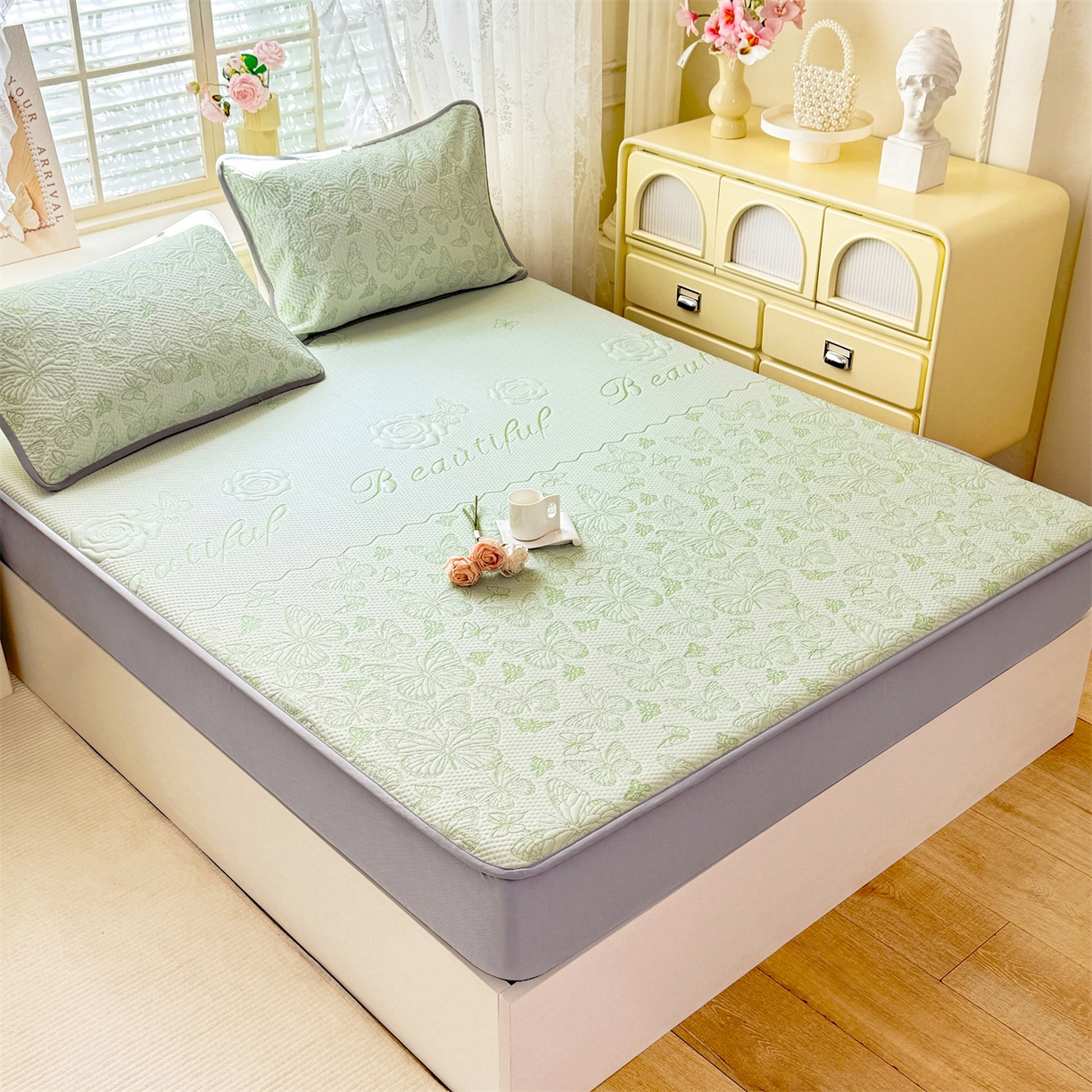 91家纺网 家纺一手货源 找家纺 优贝 2026新款A类凉感豆豆席三件套床笠软席子 蝶舞-清新绿