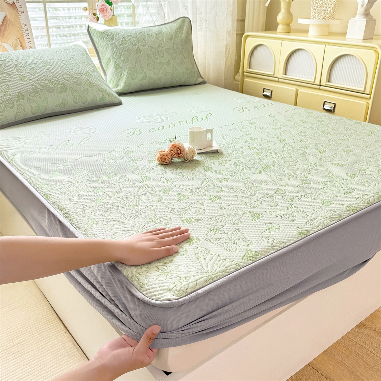 91家纺网 家纺一手货源 找家纺 优贝 2026新款A类凉感豆豆席三件套床笠软席子 蝶舞-清新绿