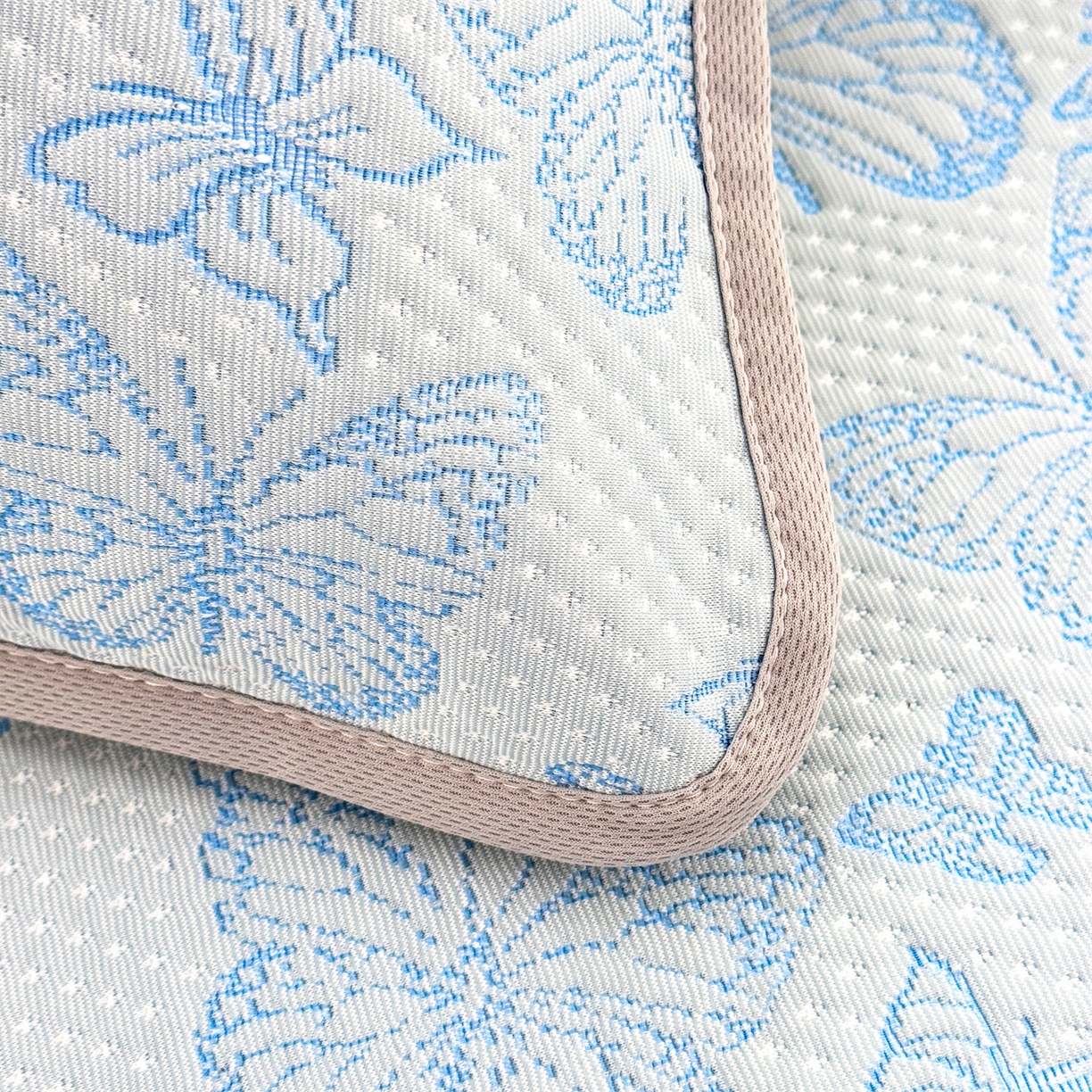 91家纺网 家纺一手货源 找家纺 优贝 2026新款A类凉感豆豆席三件套床笠软席子 蝶舞-天蓝