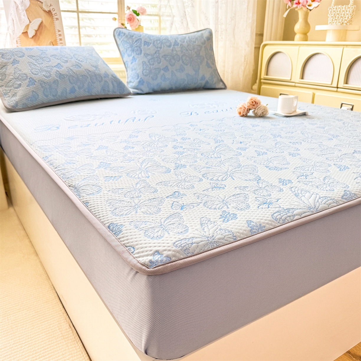 91家纺网 家纺一手货源 找家纺 优贝 2026新款A类凉感豆豆席三件套床笠软席子 蝶舞-天蓝