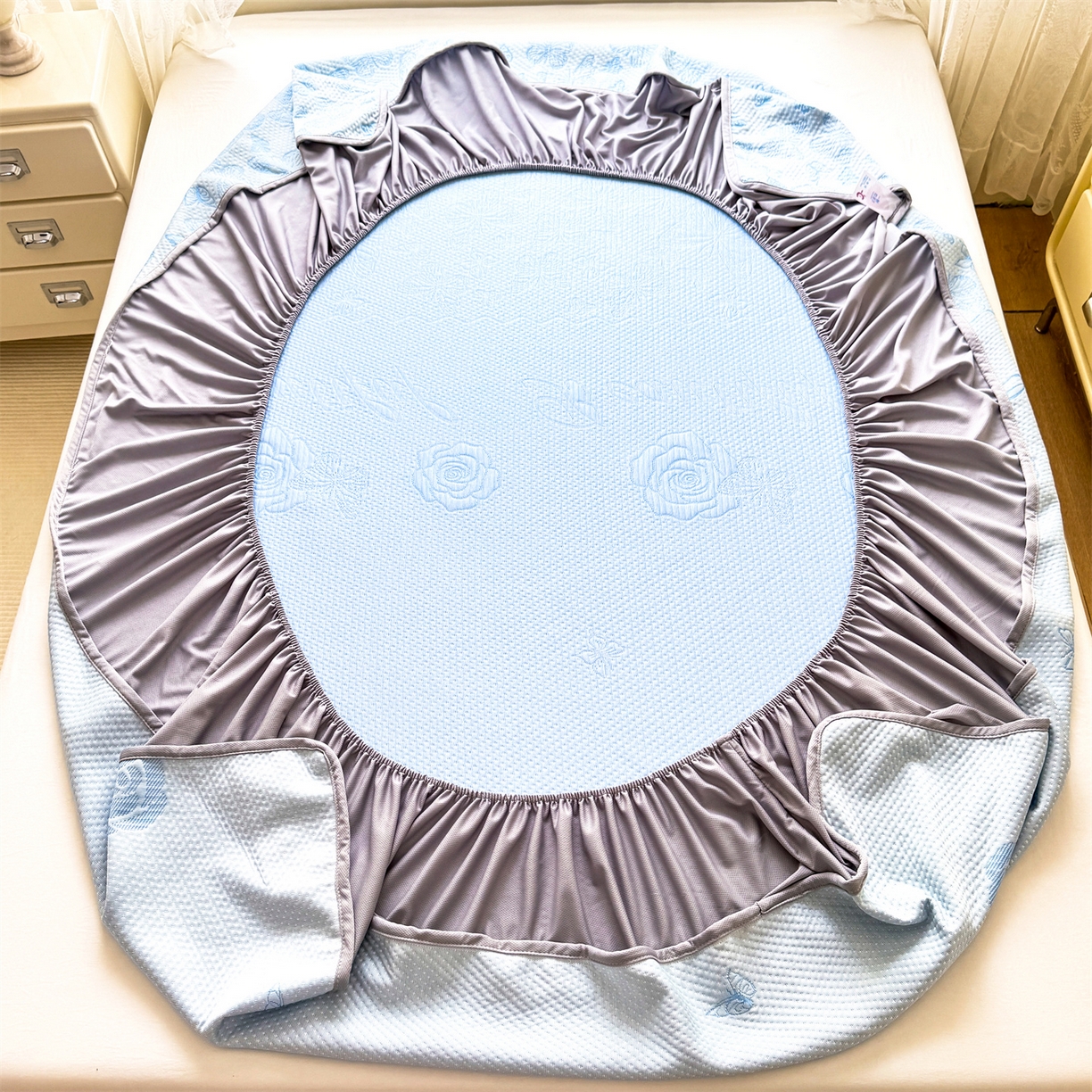 91家纺网 家纺一手货源 找家纺 优贝 2026新款A类凉感豆豆席三件套床笠软席子 蝶舞-天蓝