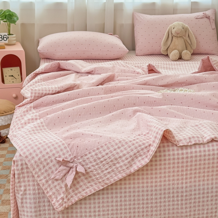 91家纺网 家纺一手货源 找家纺 爱彼家纺 2026春夏新款韩式花边泡芙棉床单款夏被夏凉被空调被四件套 奶粉波点