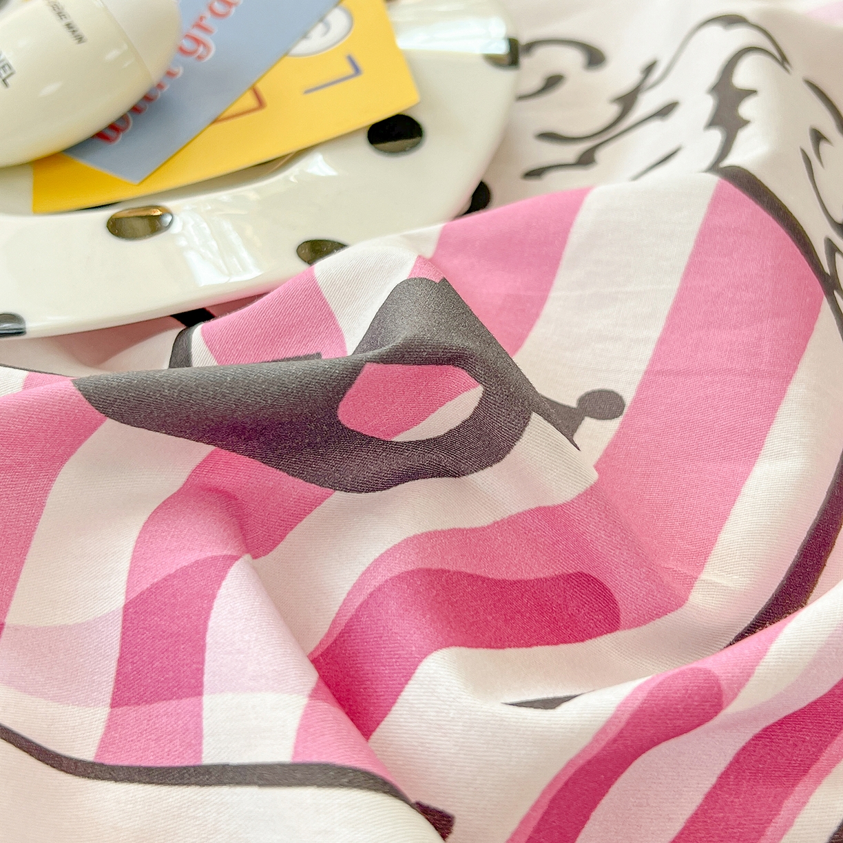 91家纺网 家纺一手货源 找家纺 玉元坊 2026新款三丽鸥正版授权酷洛米全棉纯棉床单床笠床裙三四件套 爆米花-白花边