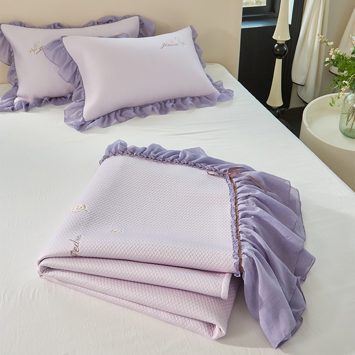 91家纺网 家纺一手货源 找家纺 金绣美居 2026新款绣花织带床裙凉席席子花韵 花韵-紫色