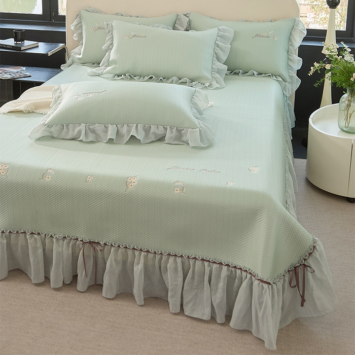 91家纺网 家纺一手货源 找家纺 金绣美居 2026新款绣花织带床裙凉席席子花韵 花韵-绿色