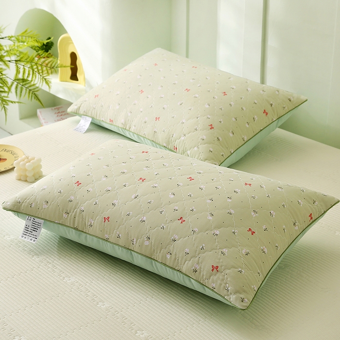 91家纺网 家纺一手货源 找家纺 贤内助家纺 2026磨毛绗缝清新小碎花舒适枕/学生宿舍枕头/家用 花语情怀绿 48x74cm/对