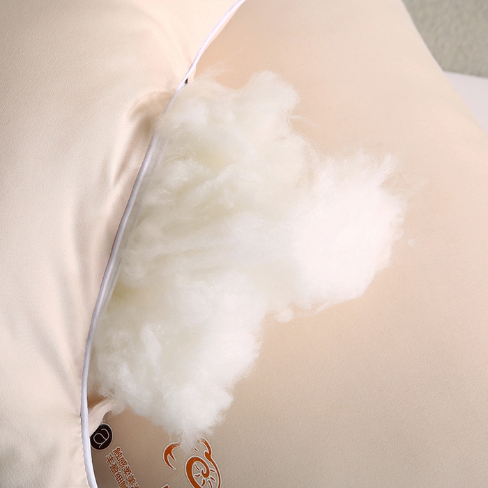 91家纺网 家纺一手货源 找家纺 贤内助家纺 2026超柔亲肤羊绒蛋白学生宿舍枕头/学生护颈枕 羊绒蛋白枕蓬松中高枕13公分