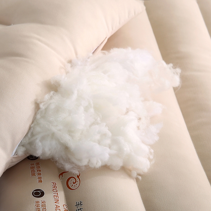 91家纺网 家纺一手货源 找家纺 贤内助家纺 2026超柔亲肤羊绒蛋白学生宿舍枕头/学生护颈枕 羊绒蛋白枕定型低枕6公分