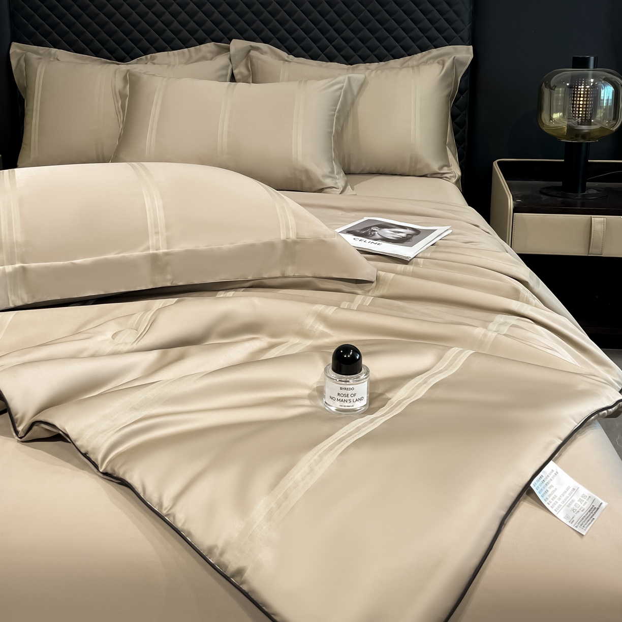 91家纺网 家纺一手货源 找家纺 新方向 2026新款提花A类20%蚕丝天丝棉夏被四件套-柏林 柏林-香槟