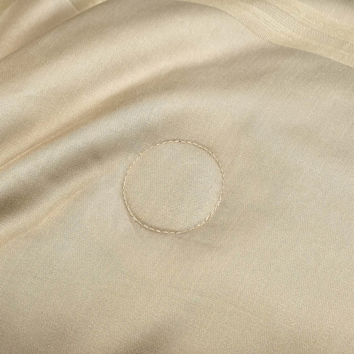 91家纺网 家纺一手货源 找家纺 新方向 2026新款提花A类20%蚕丝天丝棉夏被四件套-柏林 柏林-香槟