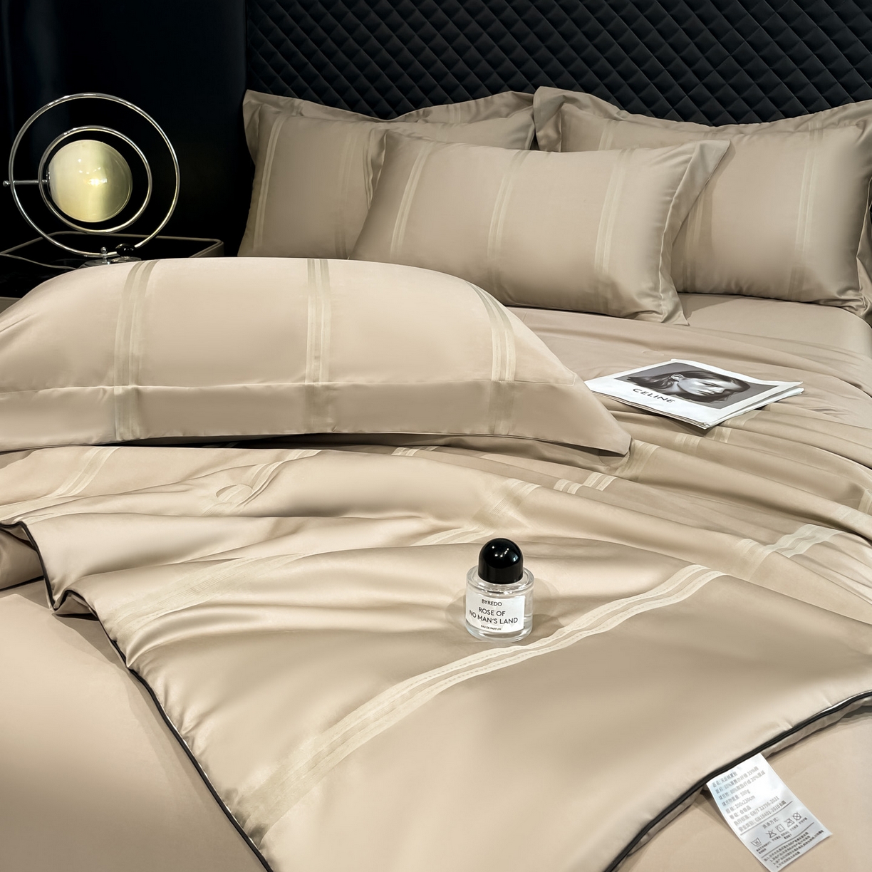 91家纺网 家纺一手货源 找家纺 新方向 2026新款提花A类20%蚕丝天丝棉夏被四件套-柏林 柏林-香槟