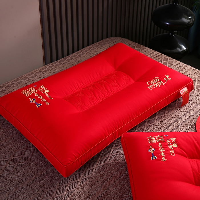 91家纺网 家纺一手货源 找家纺 贤内助家纺 2026新款全棉刺绣婚庆枕定型枕保健枕枕头枕芯 吾家有喜