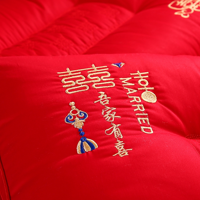 91家纺网 家纺一手货源 找家纺 贤内助家纺 2026新款全棉刺绣婚庆枕定型枕保健枕枕头枕芯 吾家有喜