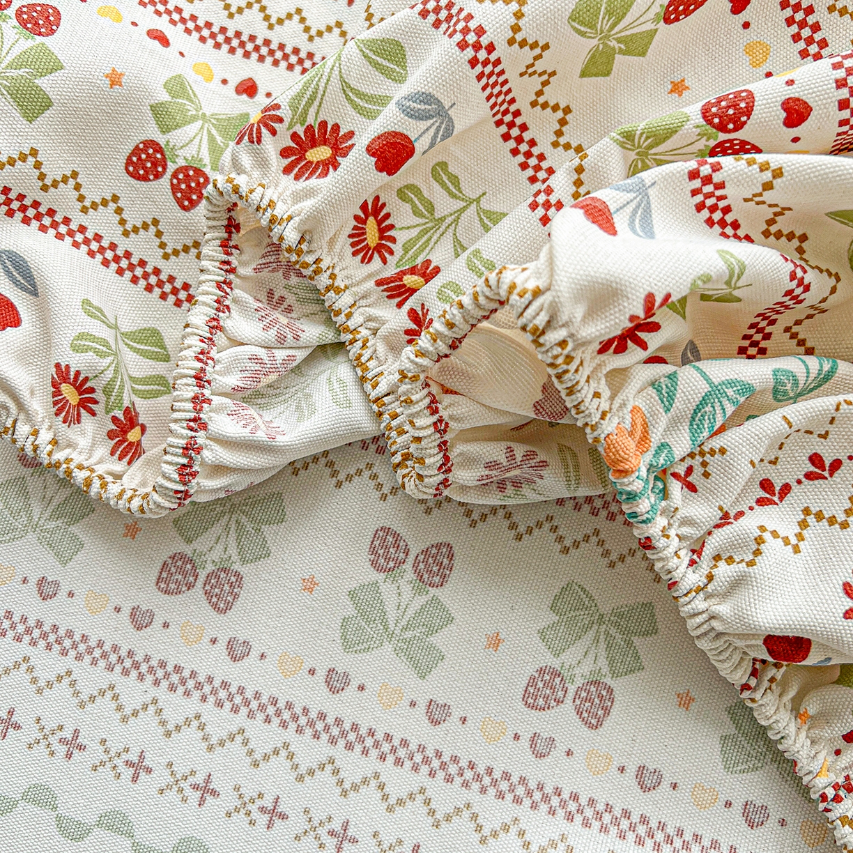 91家纺网 家纺一手货源 找家纺 栩裕纺织 2026春夏爆款老粗布凉席床单款凉席席子空调软席-提供买家秀 初甜樱桃-床笠款