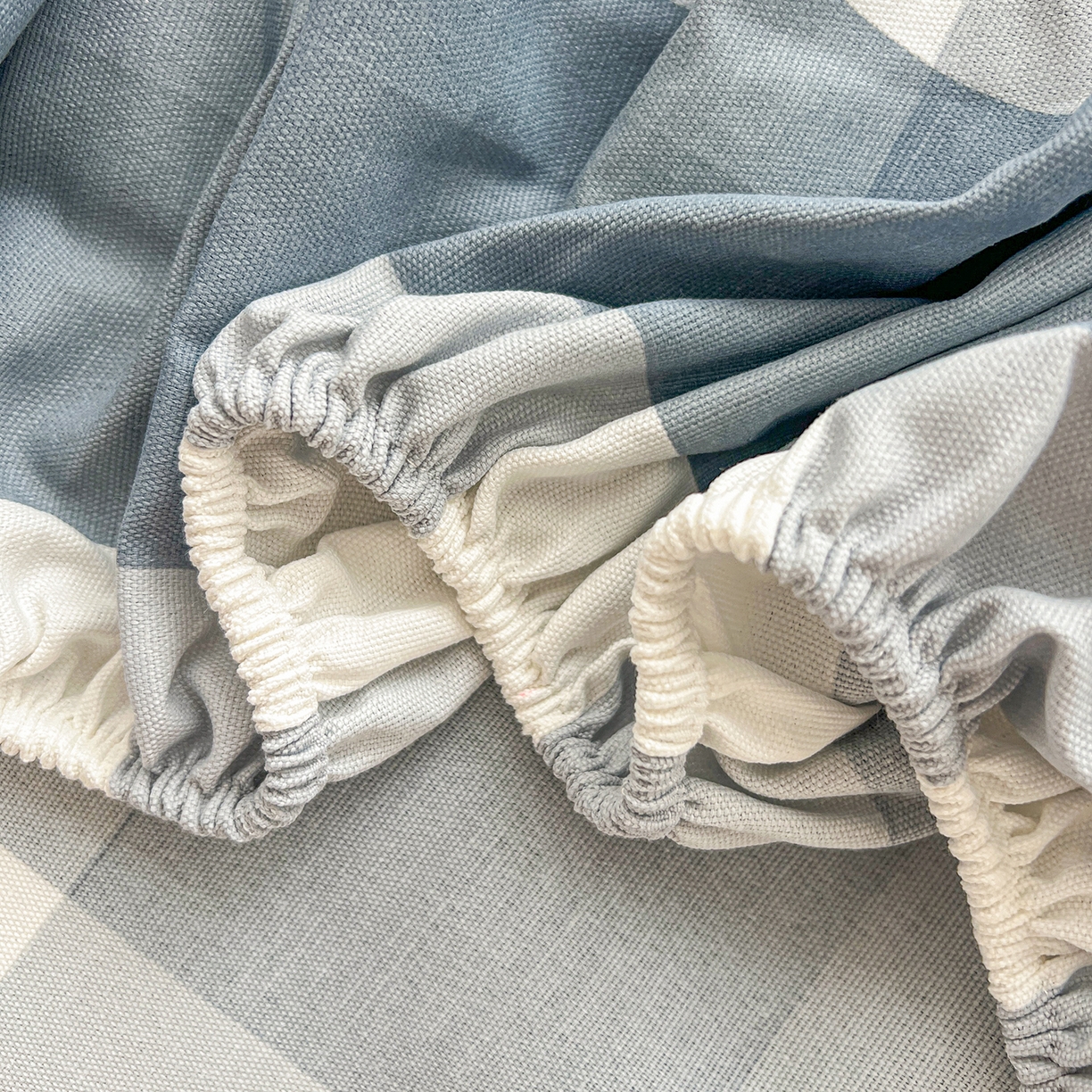 91家纺网 家纺一手货源 找家纺 栩裕纺织 2026春夏爆款老粗布凉席床单款凉席席子空调软席-提供买家秀 典雅方格 -床笠款