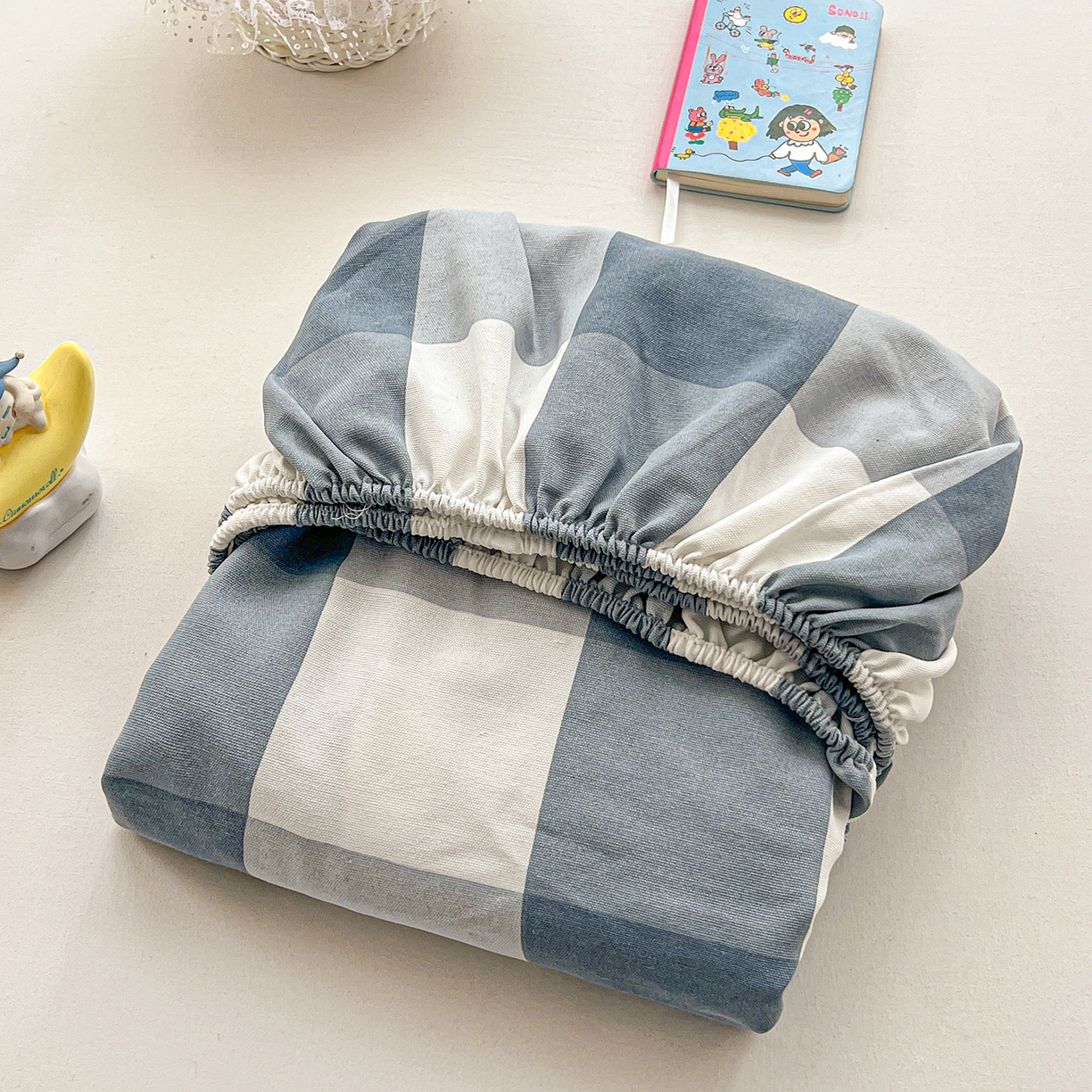 91家纺网 家纺一手货源 找家纺 栩裕纺织 2026春夏爆款老粗布凉席床单款凉席席子空调软席-提供买家秀 典雅方格 -床笠款