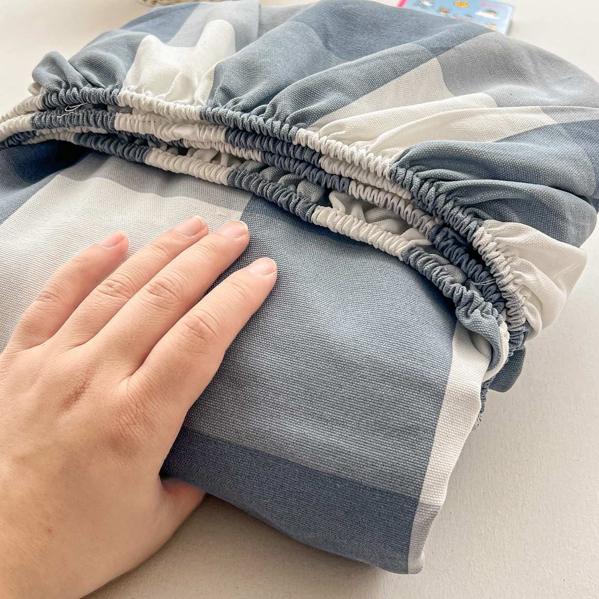 91家纺网 家纺一手货源 找家纺 栩裕纺织 2026春夏爆款老粗布凉席床单款凉席席子空调软席-提供买家秀 典雅方格 -床笠款