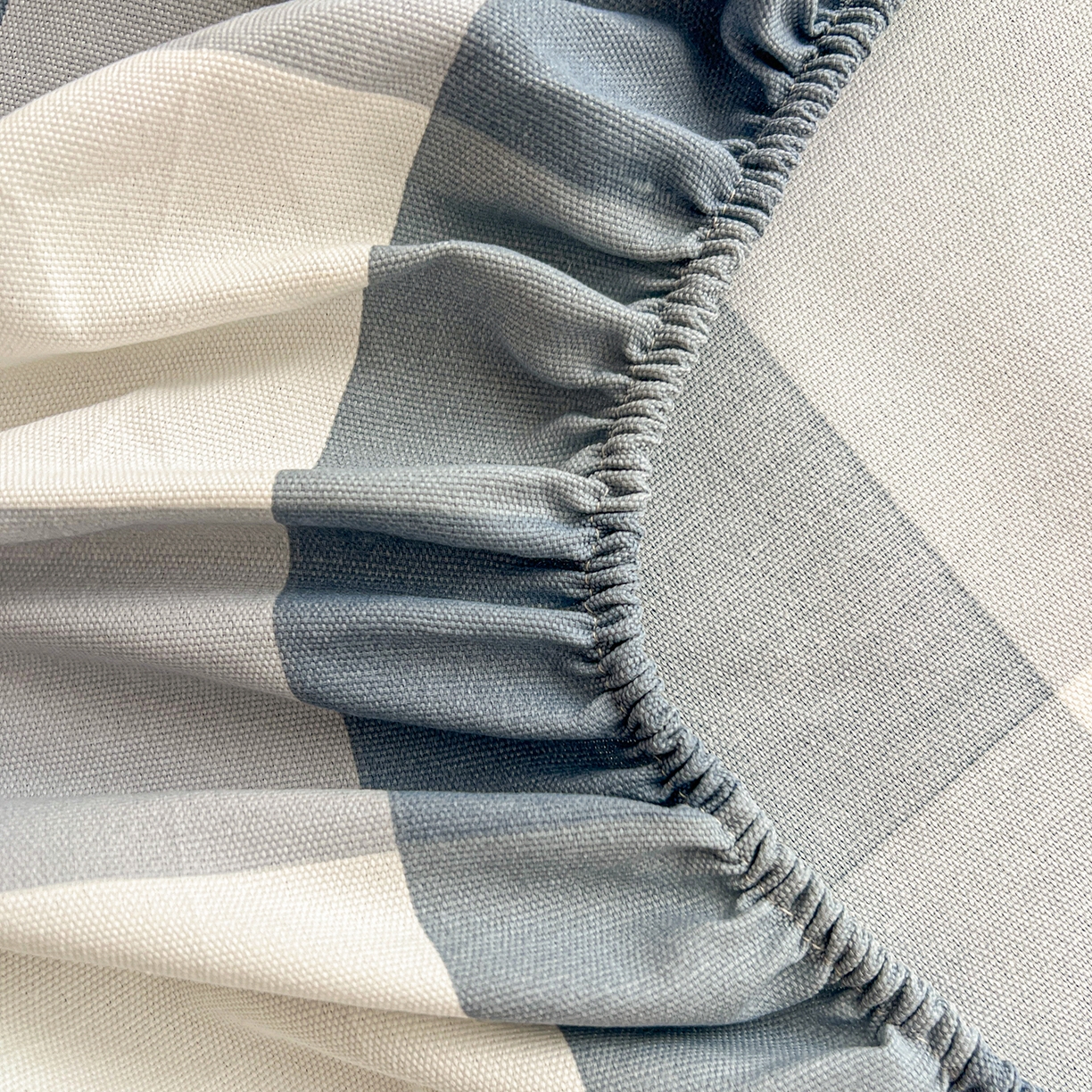 91家纺网 家纺一手货源 找家纺 栩裕纺织 2026春夏爆款老粗布凉席床单款凉席席子空调软席-提供买家秀 典雅方格 -床笠款