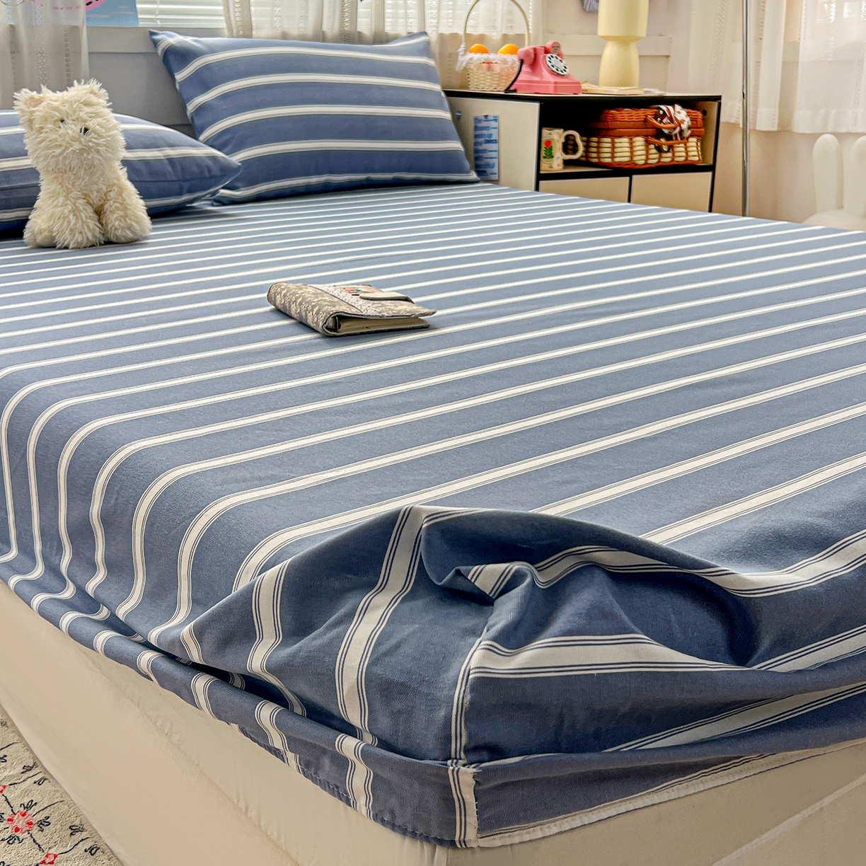 91家纺网 家纺一手货源 找家纺 栩裕纺织 2026春夏爆款老粗布凉席床单款凉席席子空调软席-提供买家秀 极简条纹-床笠款