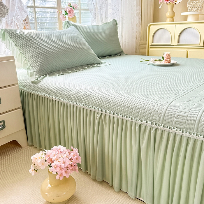 91家纺网 家纺一手货源 找家纺 苏米娜家纺SUMINA 2026新款高克重泡泡席乙纶中分子冰豆豆蕾丝床裙夏季冰丝软席三件套 minmin-竹影