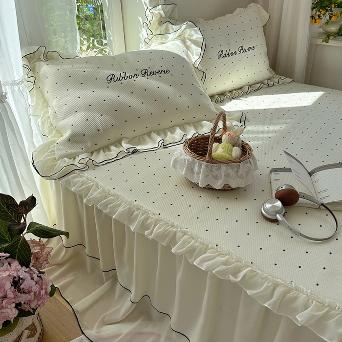 91家纺网 家纺一手货源 找家纺 觅糖家纺 2026新款缎带梦境韩风ins床裙款凉席系列凉席席子-波点奶芙 波点奶芙-白