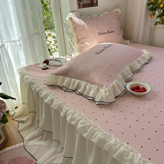 91家纺网 家纺一手货源 找家纺 觅糖家纺 2026新款缎带梦境韩风ins床裙款凉席系列凉席席子-波点奶芙 波点奶芙-粉