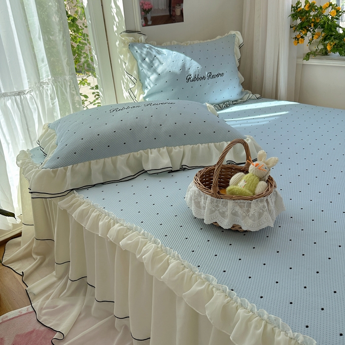 91家纺网 家纺一手货源 找家纺 觅糖家纺 2026新款缎带梦境韩风ins床裙款凉席系列凉席席子-波点奶芙 波点奶芙-蓝