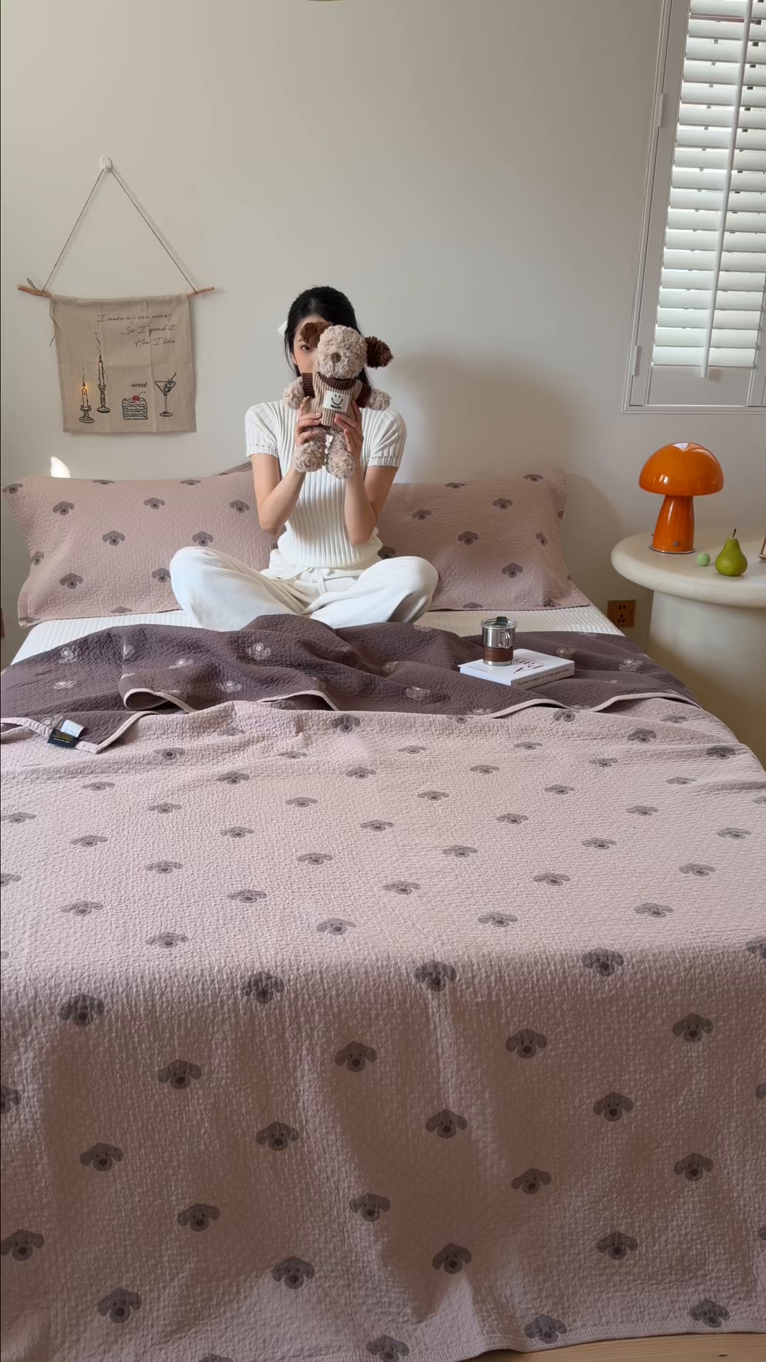 91家纺网 家纺一手货源 找家纺 沐瑟家纺 2026春夏新款安心棉床盖三件套 叮叮狗-粉色