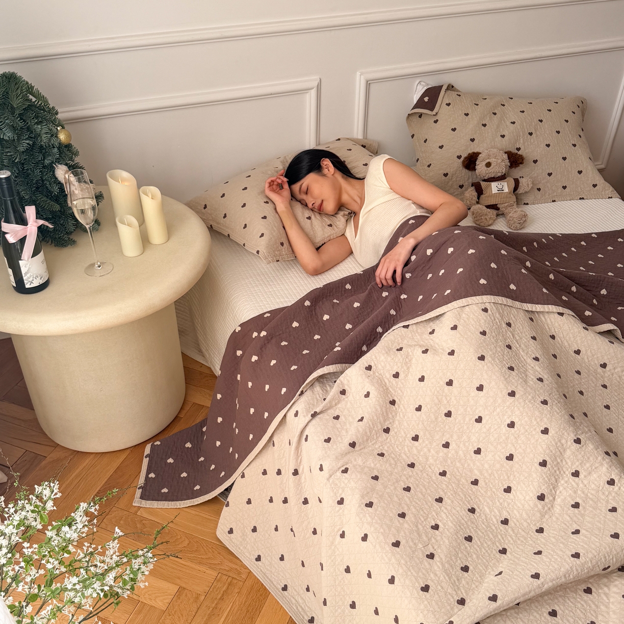 91家纺网 家纺一手货源 找家纺 沐瑟家纺 2026春夏新款安心棉床盖三件套 心情-卡其