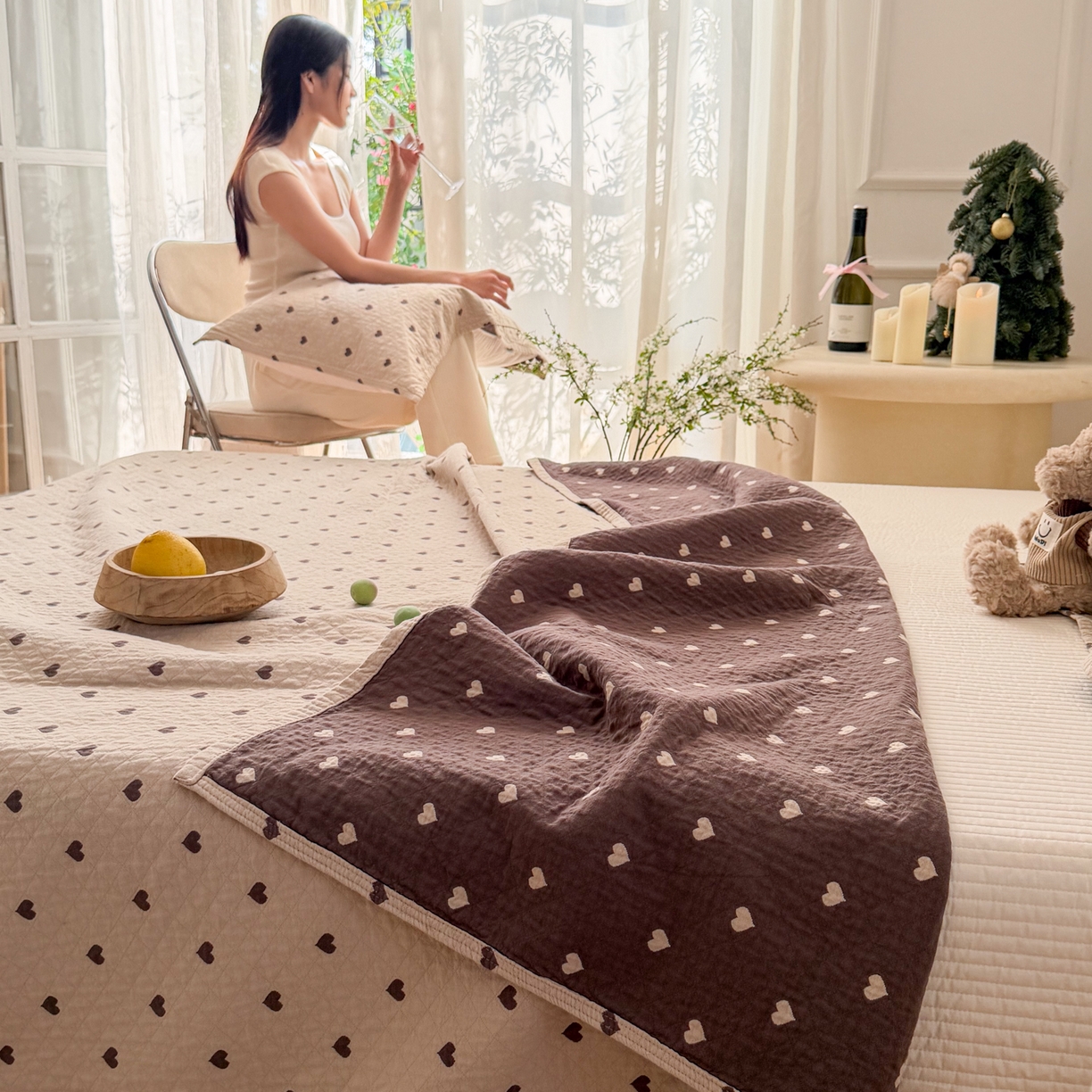 91家纺网 家纺一手货源 找家纺 沐瑟家纺 2026春夏新款安心棉床盖三件套 心情-卡其