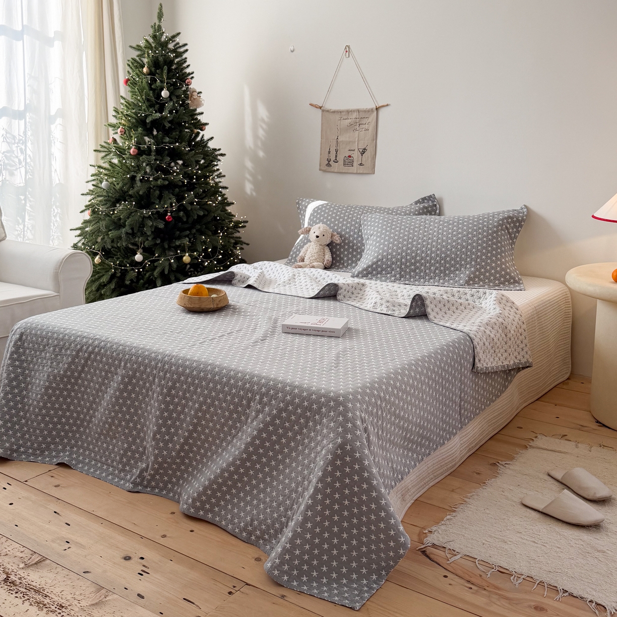 91家纺网 家纺一手货源 找家纺 沐瑟家纺 2026春夏新款安心棉床盖三件套 星星-灰色