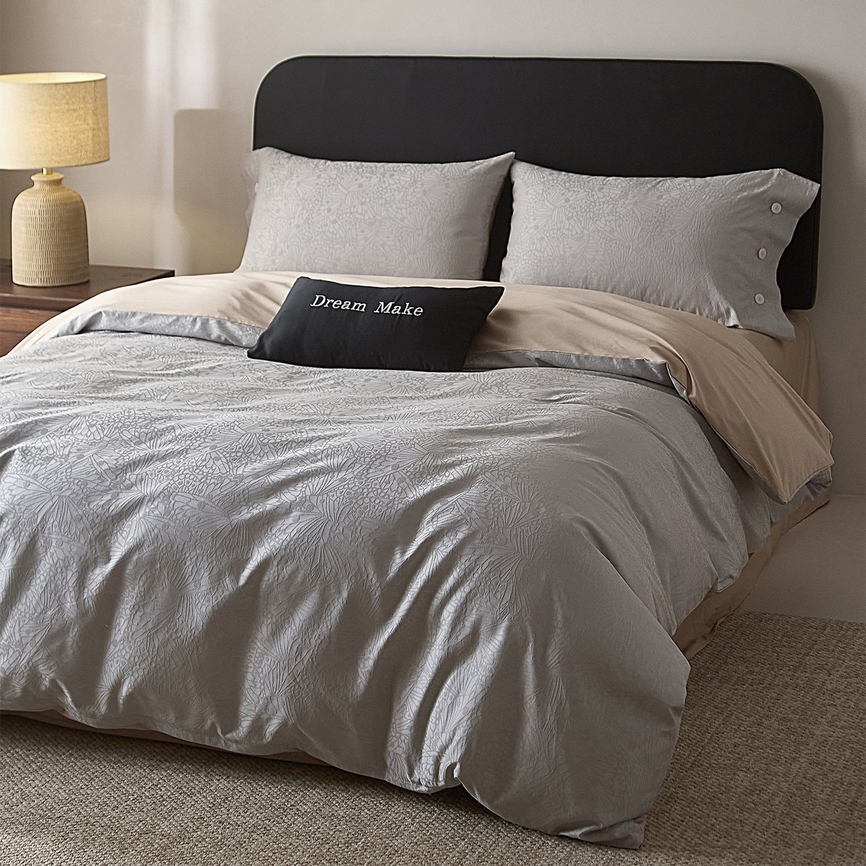 91家纺网 家纺一手货源 找家纺 （总）ONE TWO ONE 121 2026新款100A版60x16B版s50支长绒棉全棉床上用品厚织提花四件套纽扣