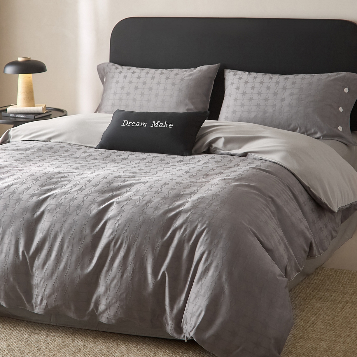 91家纺网 家纺一手货源 找家纺 ONE TWO ONE 121 2026新款100A版60x16B版s50支长绒棉全棉床上用品厚织提花四件套纽扣 晞光星愿