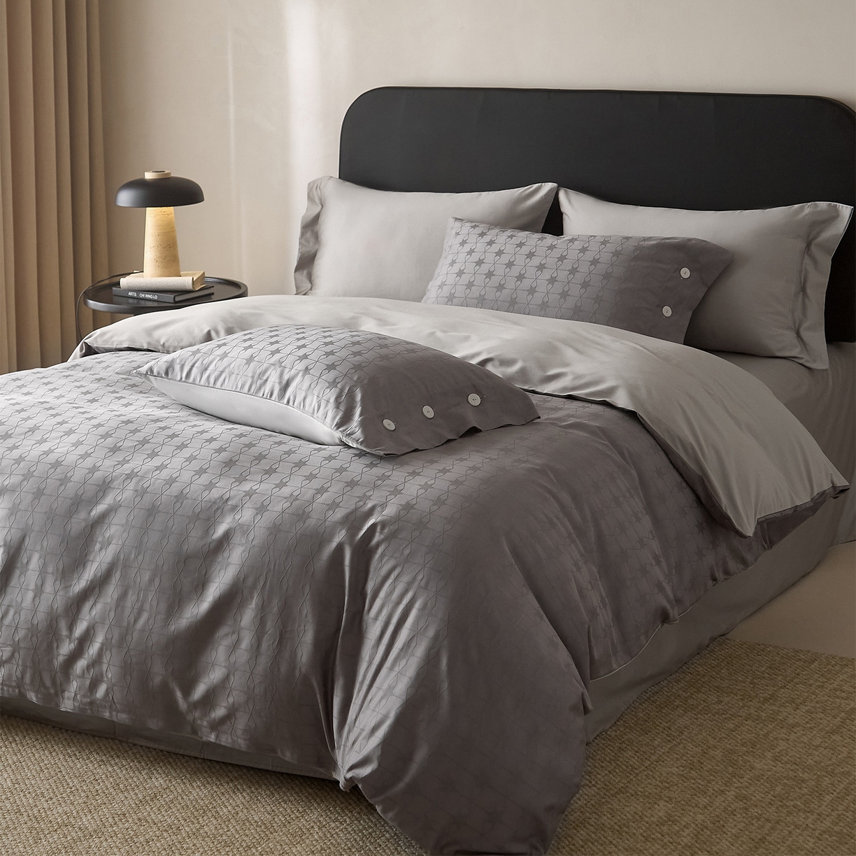 91家纺网 家纺一手货源 找家纺 ONE TWO ONE 121 2026新款100A版60x16B版s50支长绒棉全棉床上用品厚织提花四件套纽扣 晞光星愿