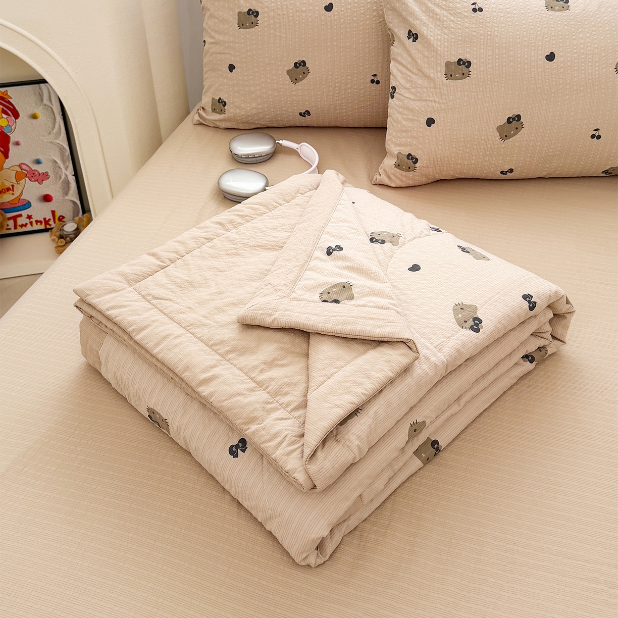 91家纺网 家纺一手货源 找家纺 （总）娜朵家纺 2026新款A类泡芙双层纱大豆夏被夏凉被空调被四件套