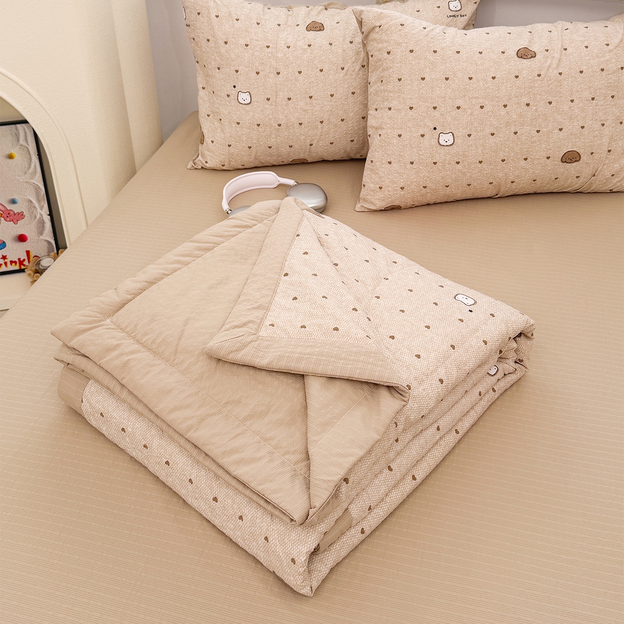 91家纺网 家纺一手货源 找家纺 （总）娜朵家纺 2026新款A类泡芙双层纱大豆夏被夏凉被空调被四件套