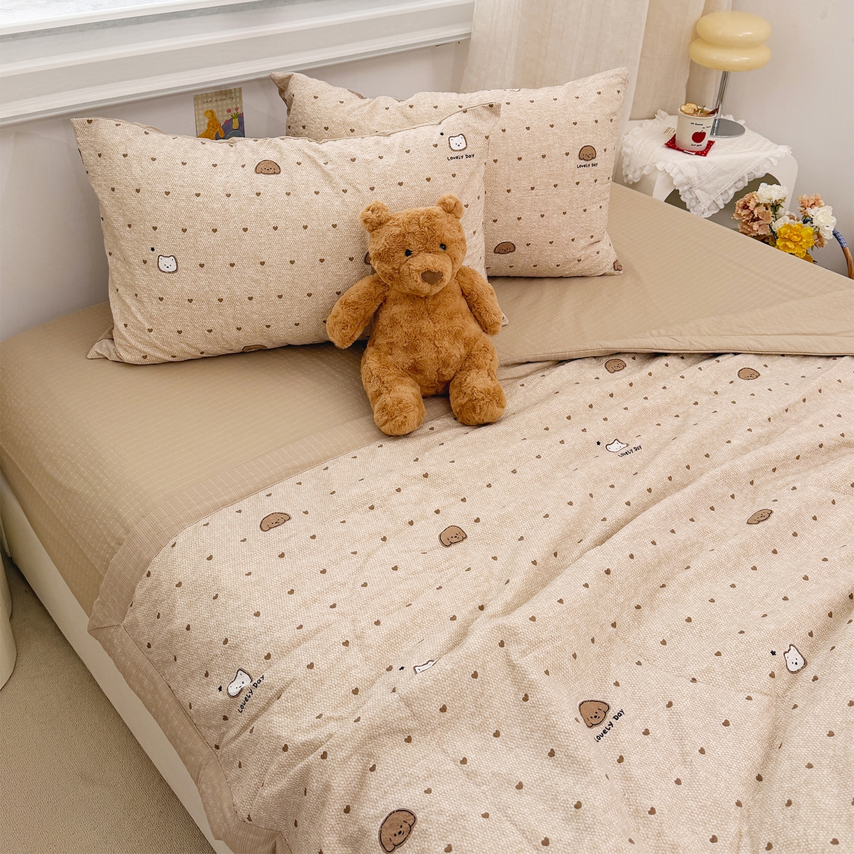 91家纺网 家纺一手货源 找家纺 娜朵家纺 2026新款A类泡芙双层纱大豆夏被夏凉被空调被四件套 饼干小狗